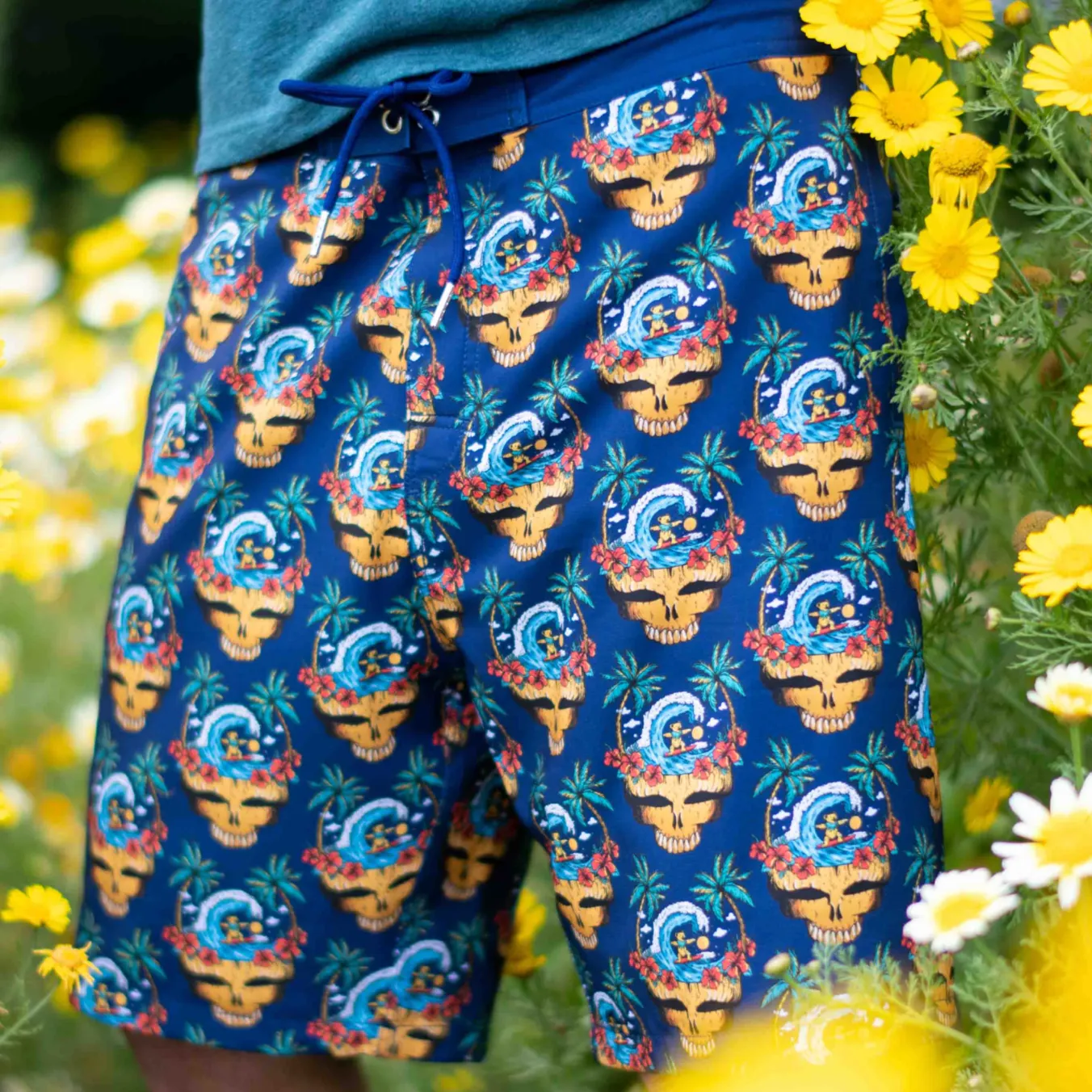 Grateful Dead | Hybrid Board Short | Steal Your Face Beach